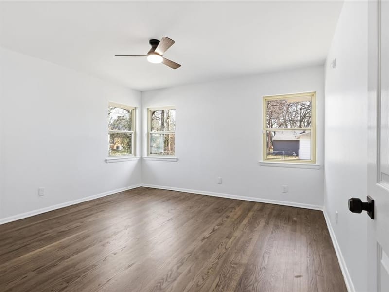 10322 Pinecrest Drive, Dallas TX 75228 - Photo 8