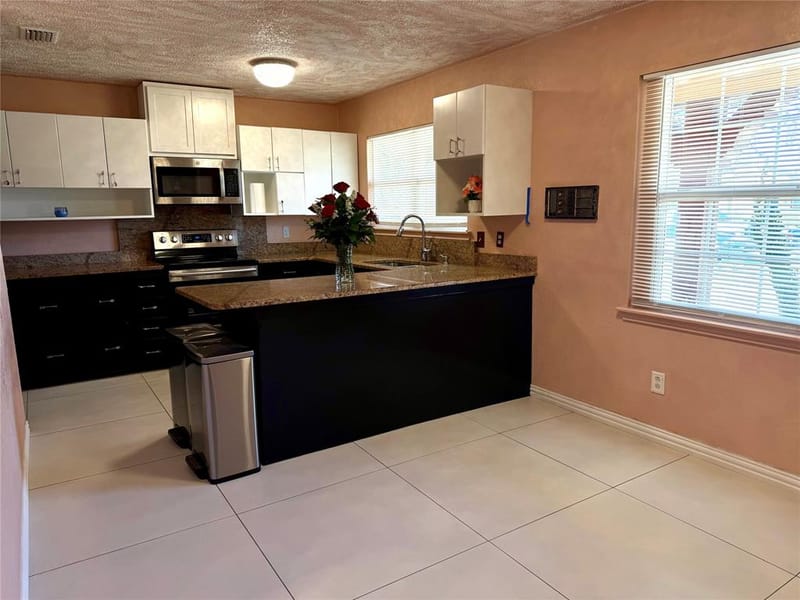 1410 Bowie Street, Garland TX 75042 - Photo 8