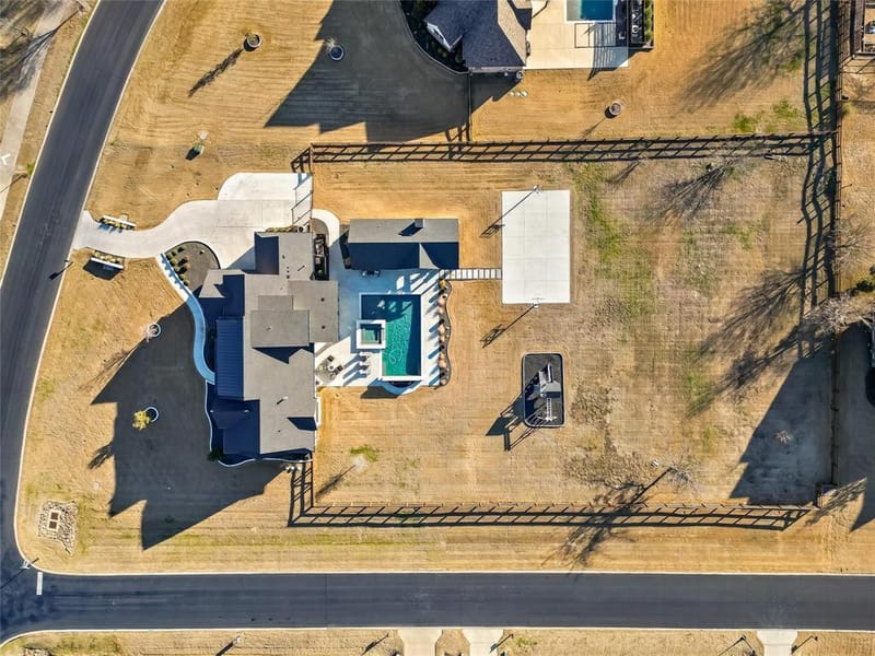 200 Sutherland Crescent, Northlake TX 76247 - Photo 6