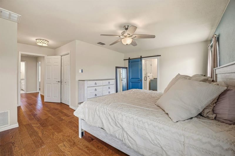 7115 Westover Drive, Granbury TX 76049 - Photo 16