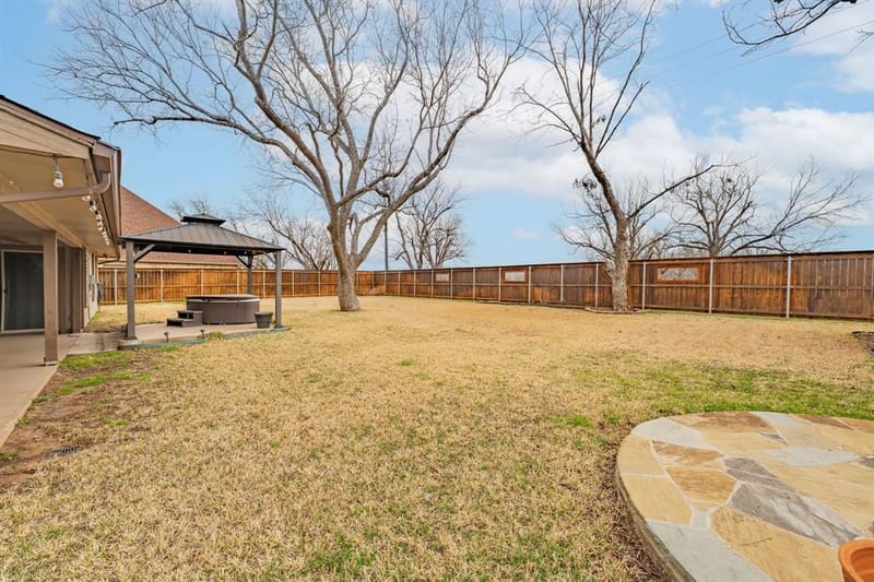 7115 Westover Drive, Granbury TX 76049 - Photo 32