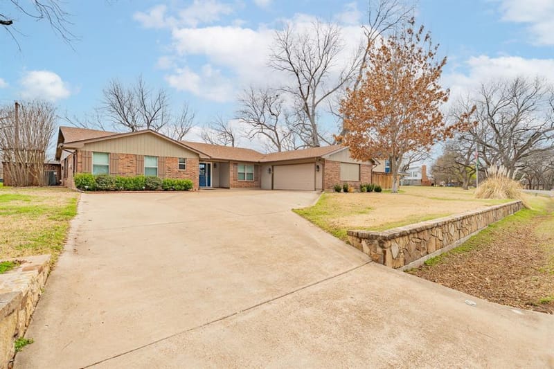 7115 Westover Drive, Granbury TX 76049 - Photo 35