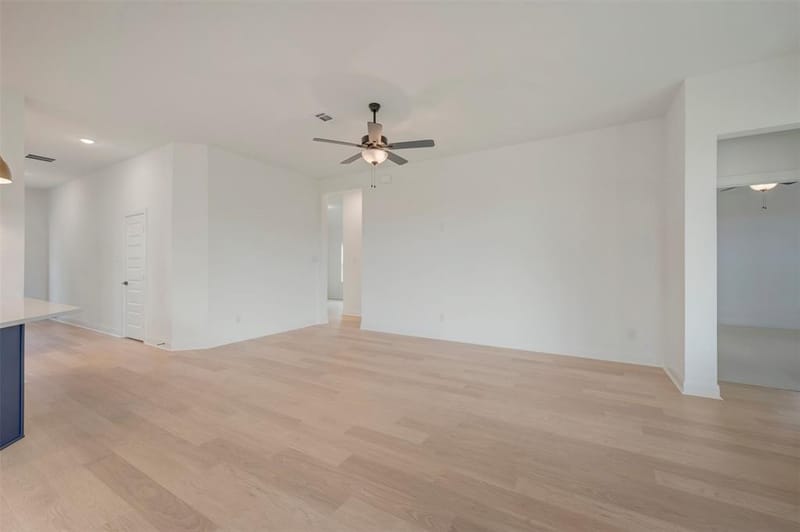 1100 Painted Lady Drive, Crowley TX 76036 - Photo 19