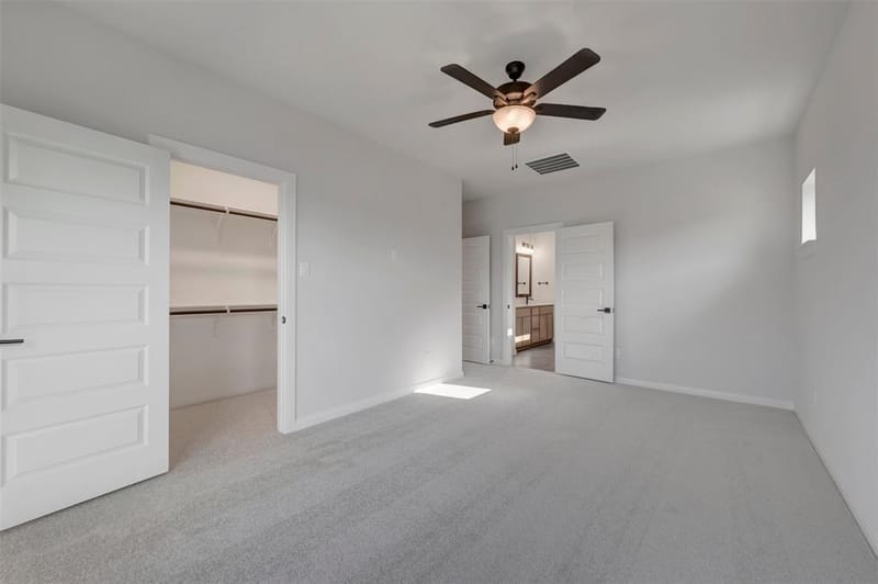 921 Carnation Drive, Crowley TX 76036 - Photo 24