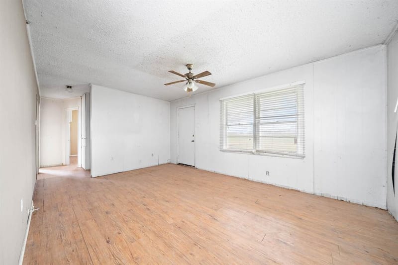 895 Hcr 2452 N, Hillsboro TX 76645 - Photo 2