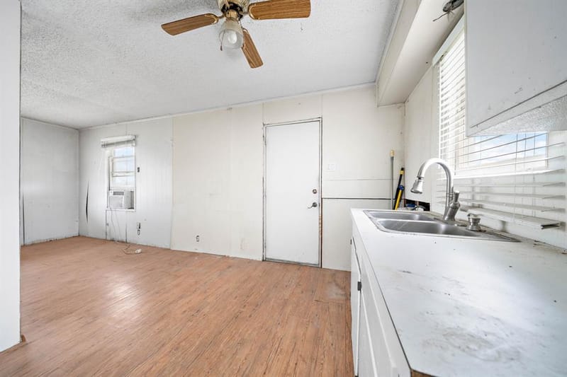 895 Hcr 2452 N, Hillsboro TX 76645 - Photo 5