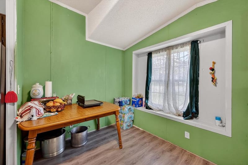 2301 W 13th Avenue, Corsicana TX 75110 - Photo 7