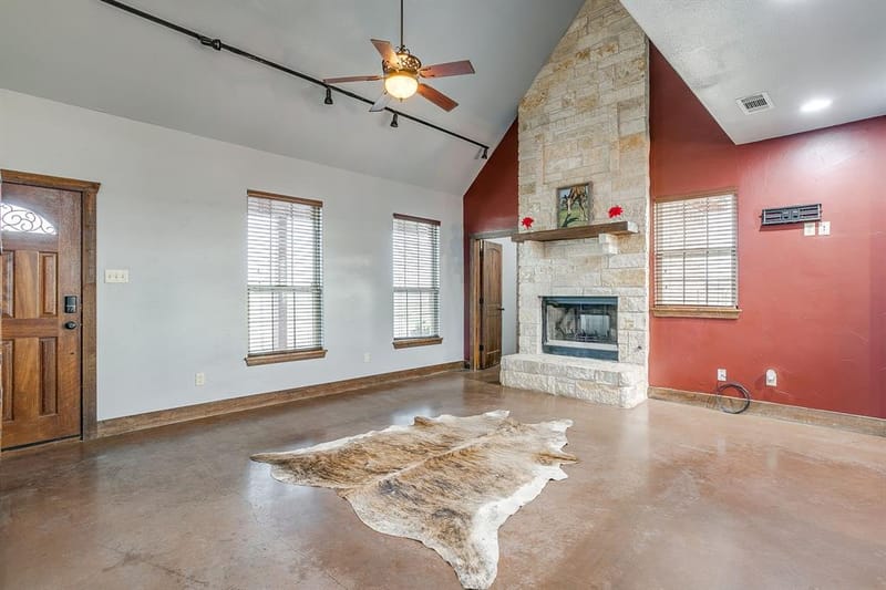2220 Lazy Bend Road, Millsap TX 76066 - Photo 24