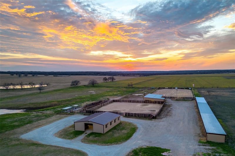 2220 Lazy Bend Road, Millsap TX 76066 - Photo 10