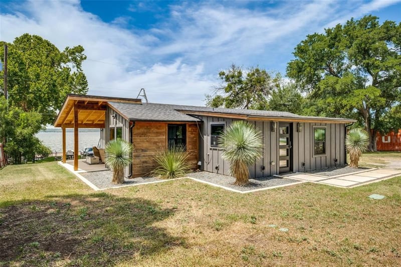 203 Evans Street, Lake Bridgeport TX 76426
