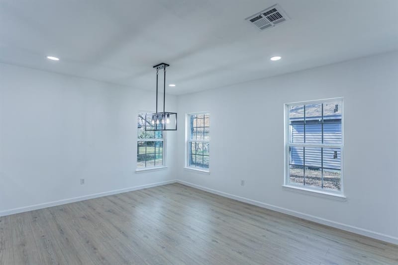 1026 La Clede Street, Bellmead TX 76705 - Photo 9