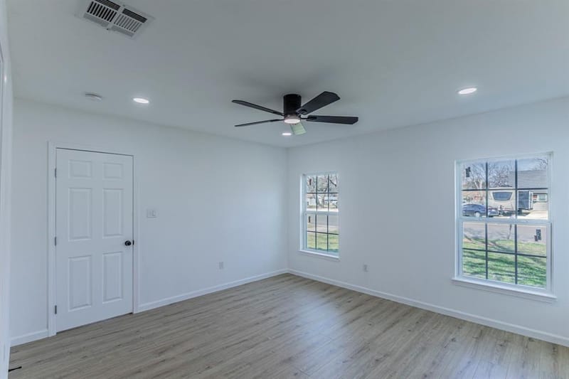 1026 La Clede Street, Bellmead TX 76705 - Photo 10