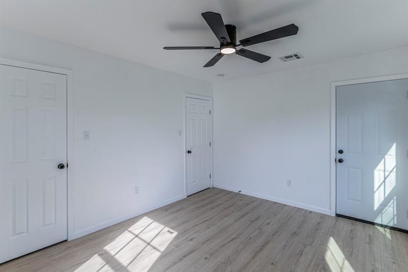 1026 La Clede Street, Bellmead TX 76705 - Photo 15