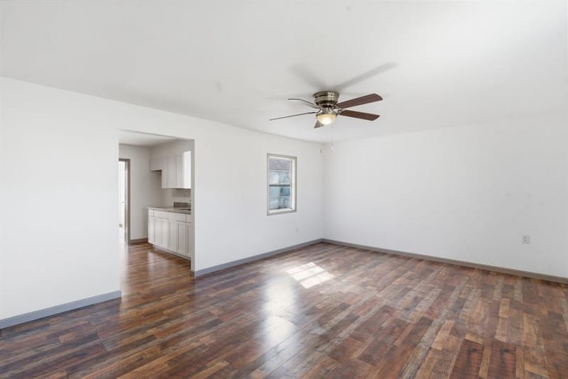 116 E Lipan Drive, Lipan TX 76462 - Photo 8