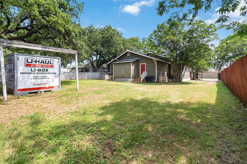 409 N Sylvania Avenue, Fort Worth TX 76111 - Photo 27