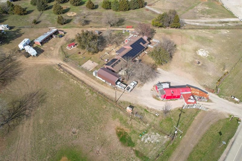 11678 STATE HIGHWAY 121, Trenton TX 75490 - Photo 2