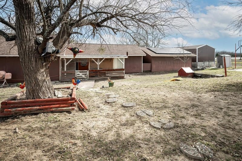 11678 STATE HIGHWAY 121, Trenton TX 75490 - Photo 24