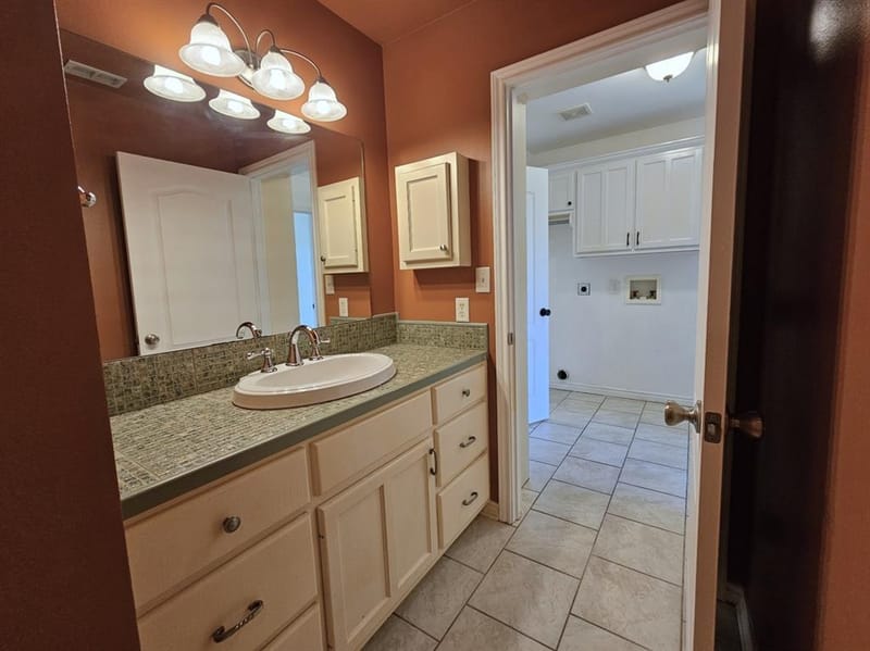 5731 N Cape Drive, Chandler TX 75758 - Photo 16
