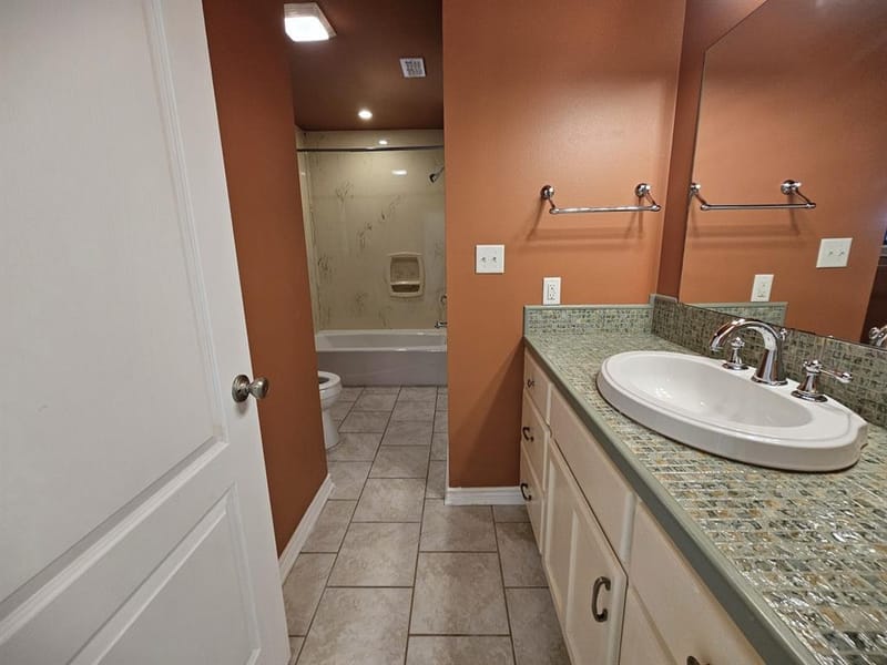 5731 N Cape Drive, Chandler TX 75758 - Photo 15