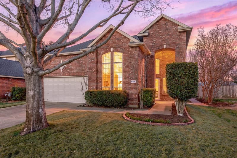 2705 Magnolia Lane, Grapevine TX 76051