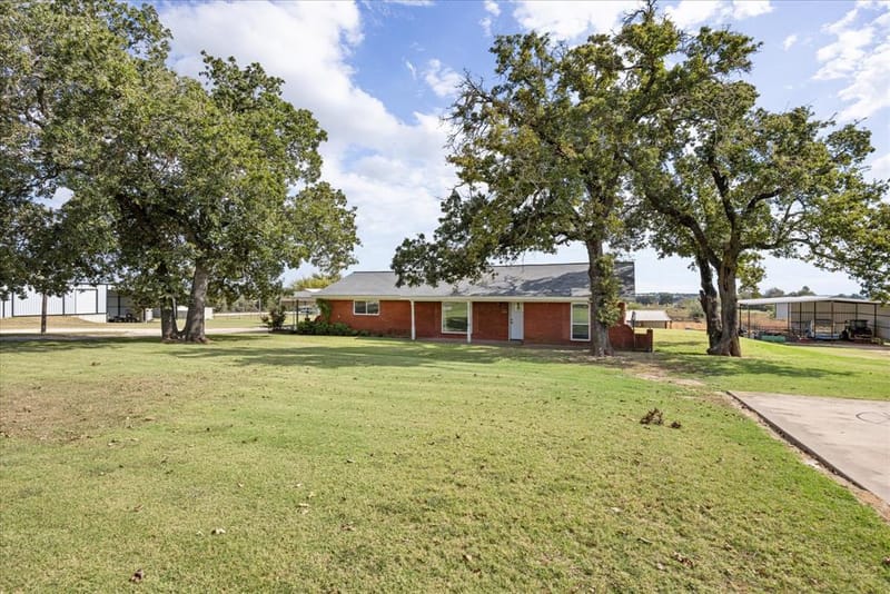 2720 N US 377, Stephenville TX 76401