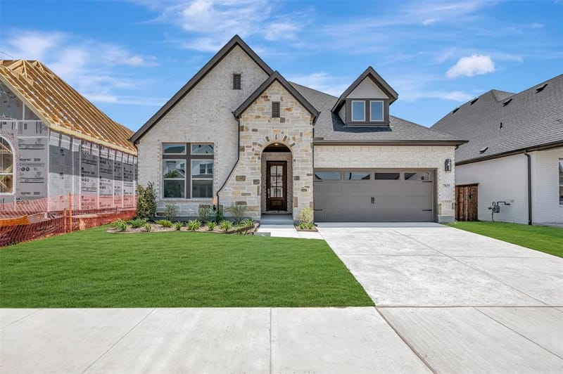 7829 Pondview Lane, Fort Worth TX 76123
