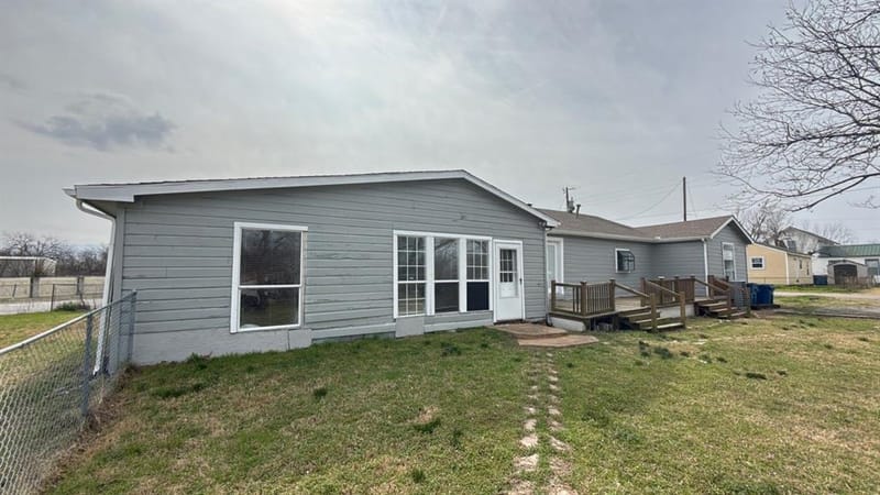 201 E Hubbard Street, Josephine TX 75173 - Photo 22