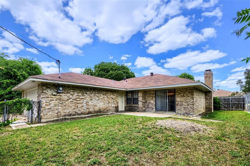 814 Oakbluff Drive, Lancaster TX 75146 - Photo 25