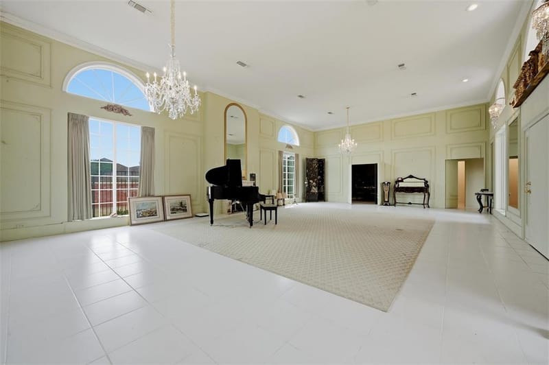 2613 W Cascade Drive, Sherman TX 75092 - Photo 5