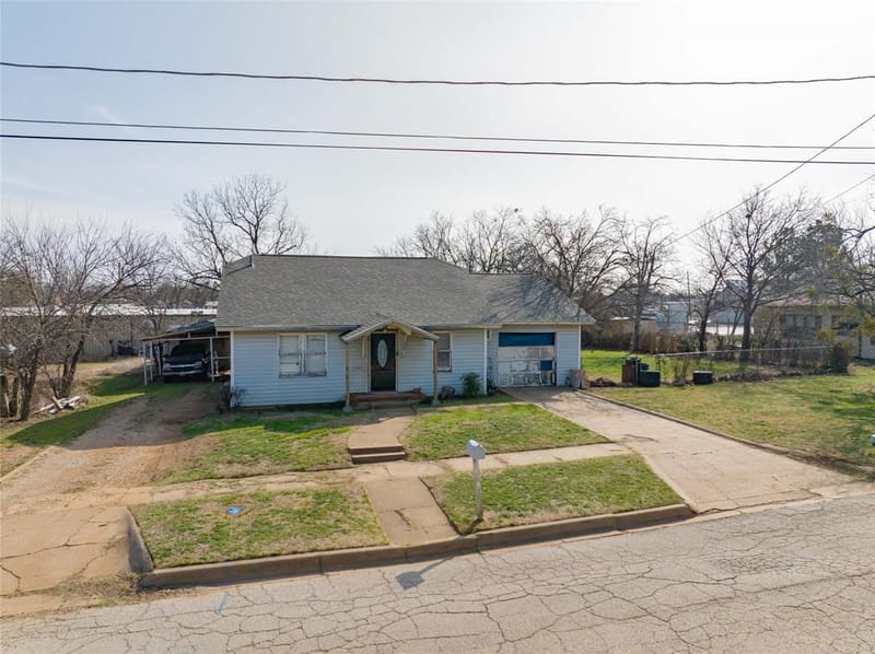 1109 W Elm Street, Breckenridge TX 76424 - Photo 27
