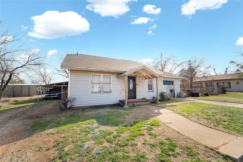 1109 W Elm Street, Breckenridge TX 76424 - Photo 3