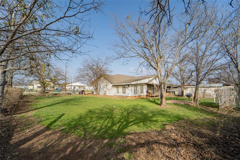 1109 W Elm Street, Breckenridge TX 76424 - Photo 21