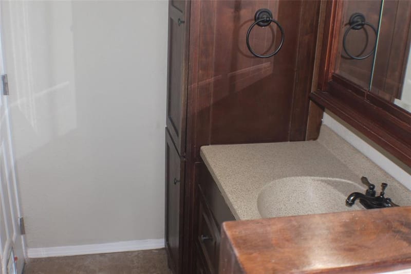 600 Travis Drive, Mineral Wells TX 76067 - Photo 14