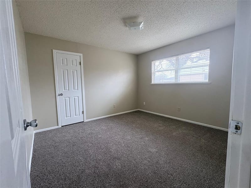 600 Travis Drive, Mineral Wells TX 76067 - Photo 8
