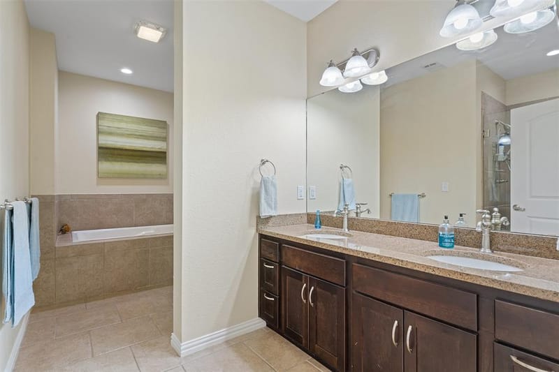 9900 Northshore Boulevard # 3101, Corsicana TX 75109 - Photo 17