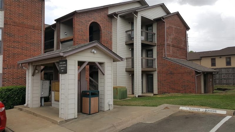 218 N Texas Boulevard, Denton TX 76201 - Photo 3