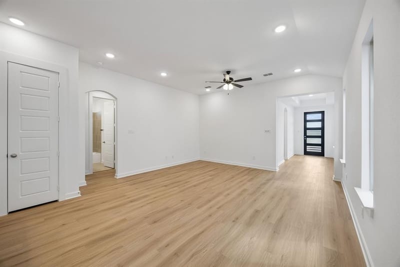 8725 Acorn Avenue, Justin TX 76247 - Photo 12