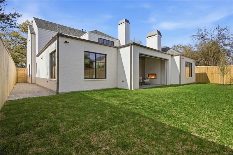 6804 Santa Maria Lane, Dallas TX 75214 - Photo 35