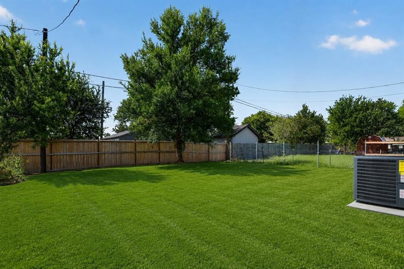 2921 Blackjack Lane, Granbury TX 76048 - Photo 7