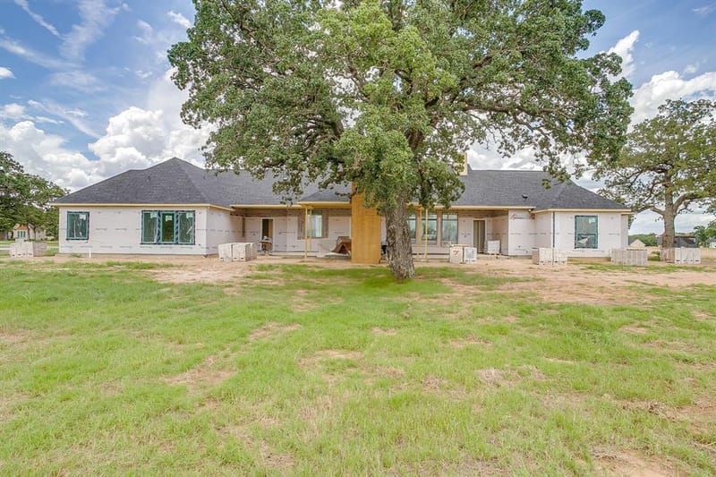 657 S Sugartree Drive, Lipan TX 76462 - Photo 16