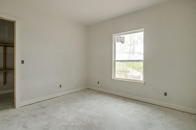 657 S Sugartree Drive, Lipan TX 76462 - Photo 12