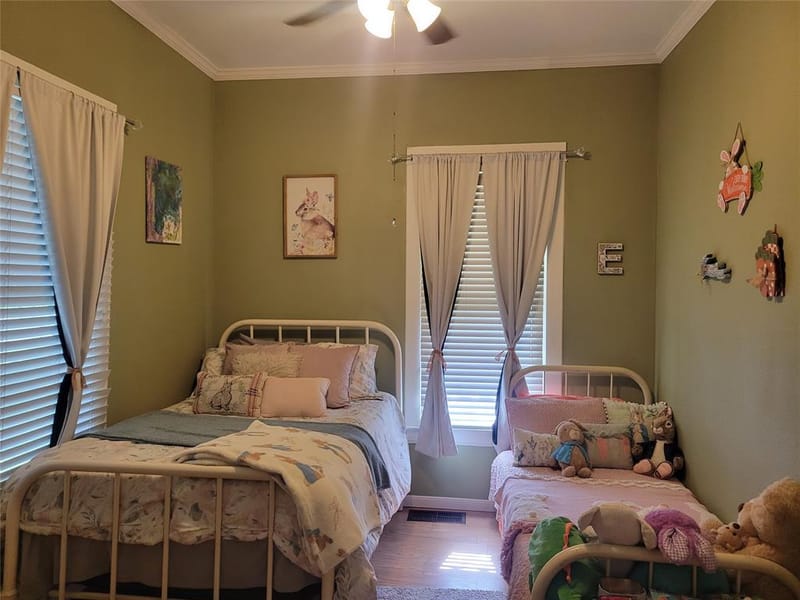 706 W Wrights Avenue, Comanche TX 76442 - Photo 6