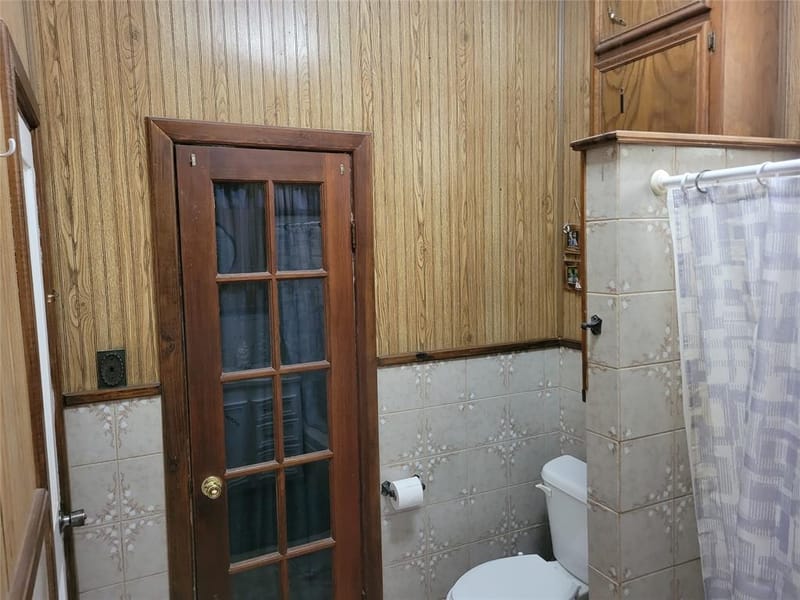 706 W Wrights Avenue, Comanche TX 76442 - Photo 13