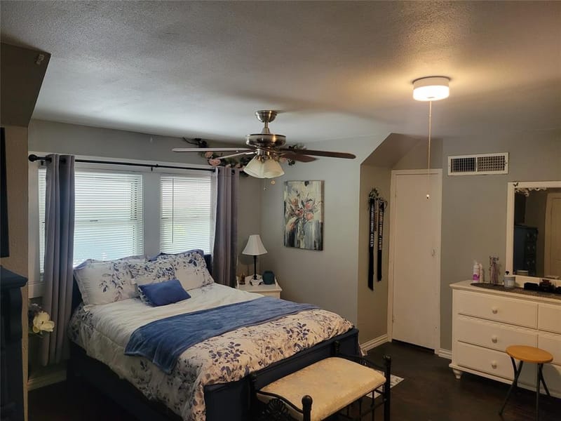 706 W Wrights Avenue, Comanche TX 76442 - Photo 16