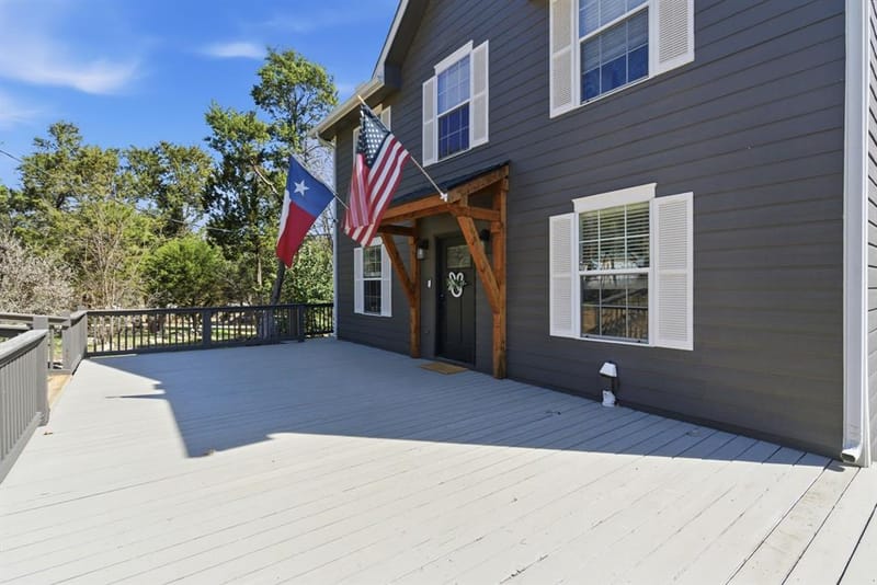 1205 Comanche Cove Drive, Granbury TX 76048 - Photo 6