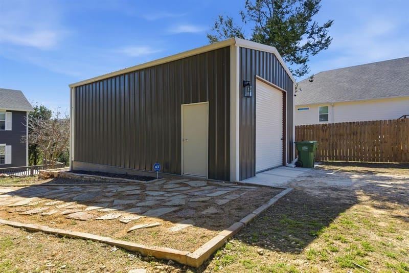 1205 Comanche Cove Drive, Granbury TX 76048 - Photo 36