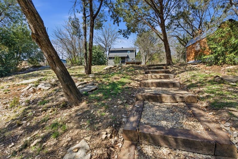 1205 Comanche Cove Drive, Granbury TX 76048 - Photo 39