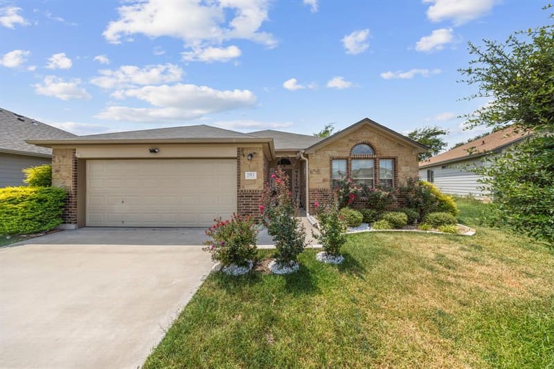2513 Petersburg Lane, Temple TX 76504