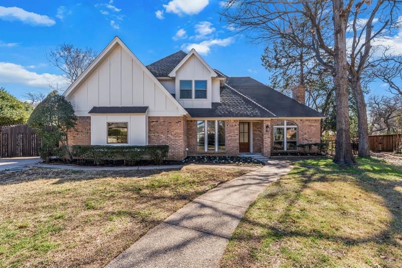 4706 El Brevo Court, Arlington TX 76017 - Photo 2