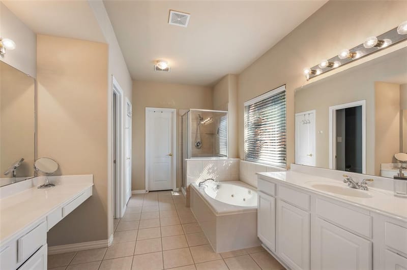 5771 Aylworth Drive, Frisco TX 75035 - Photo 18